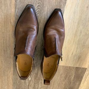 Frye Sasha Moto bootie size 6